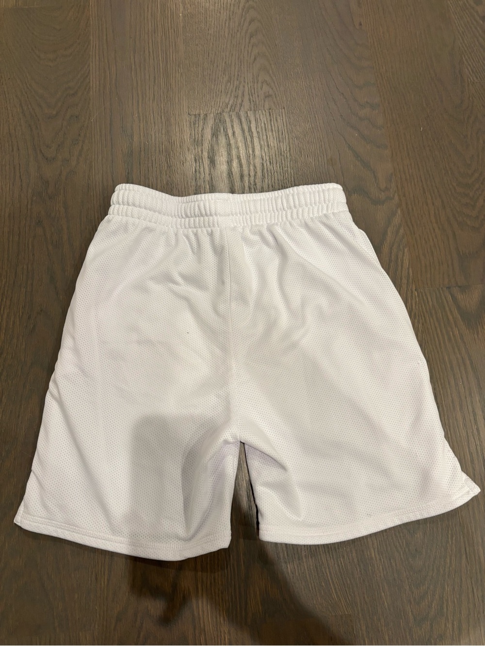Baseball Lifestyle 101 Boys’ White Shorts - Picture 2 of 7